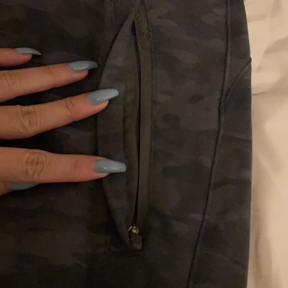 Alphalete Washed Core Jogger - Picture 7 of 12